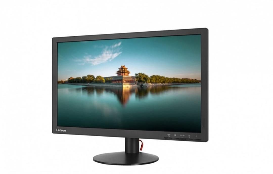 Moniteur Lenovo 22 pouces pour tout genre d'unité centrale