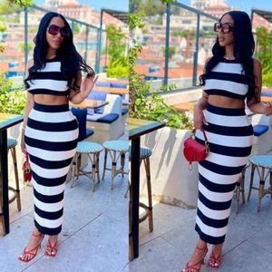 Complet Jupe Avec Haut