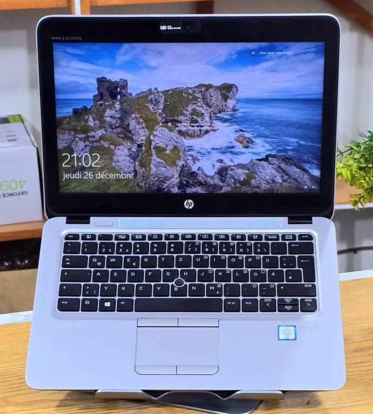 HP EliteBook 820 G3 - CORE I5