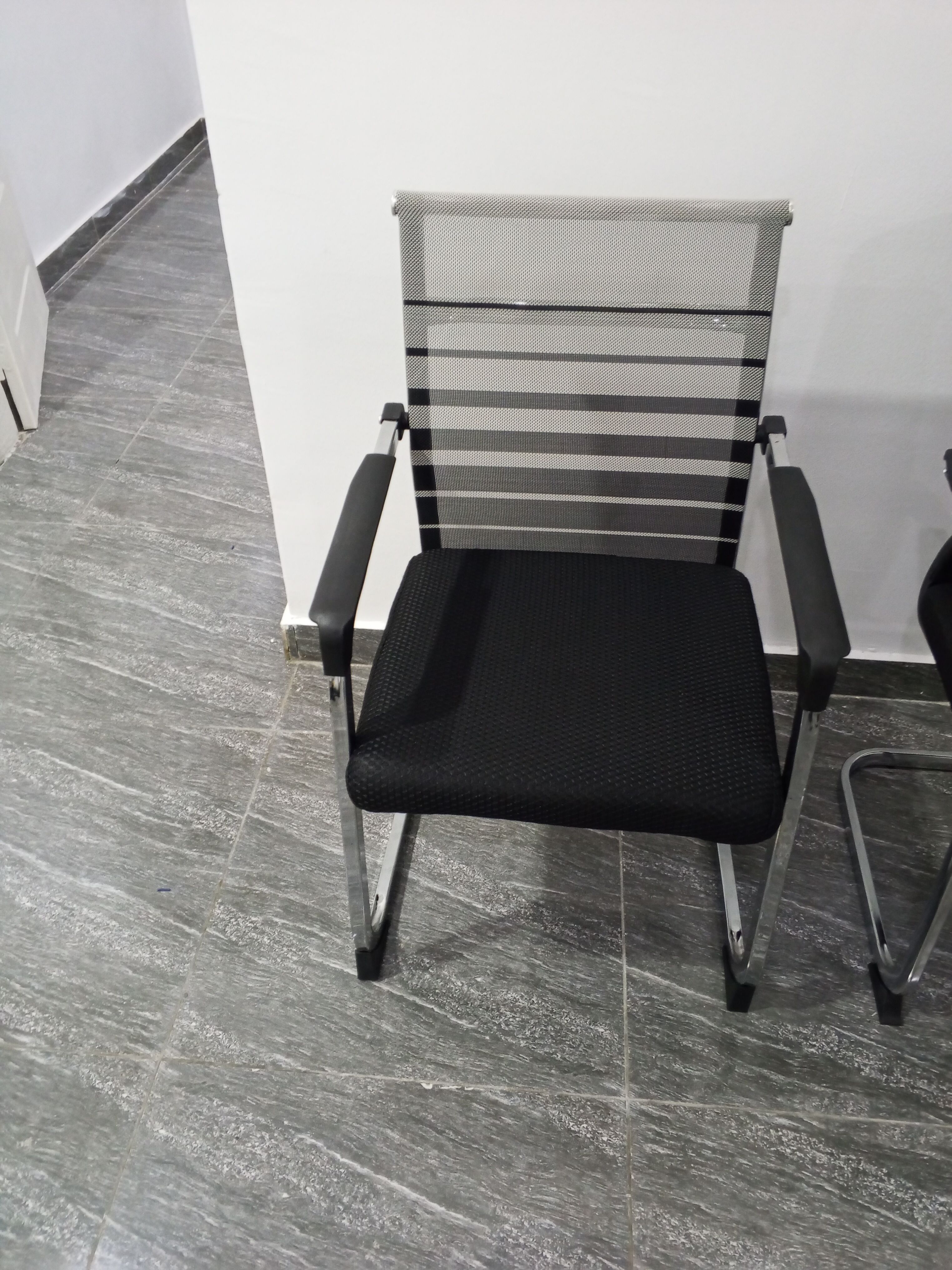 Chaise de bureau visiteurs